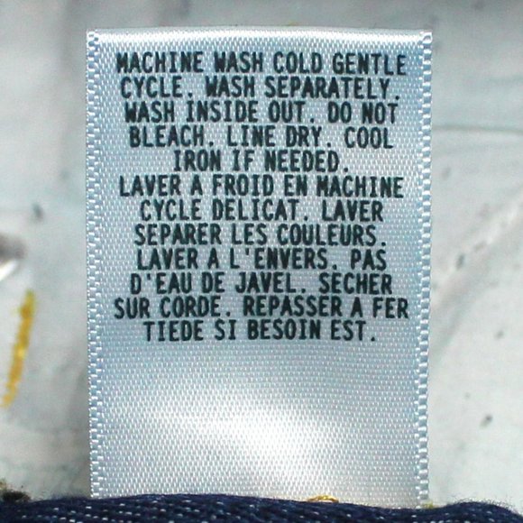 Women's Guess Denim Blue Jeans Size 24 Doheny With Minor Distressing - Picture 10 of 15